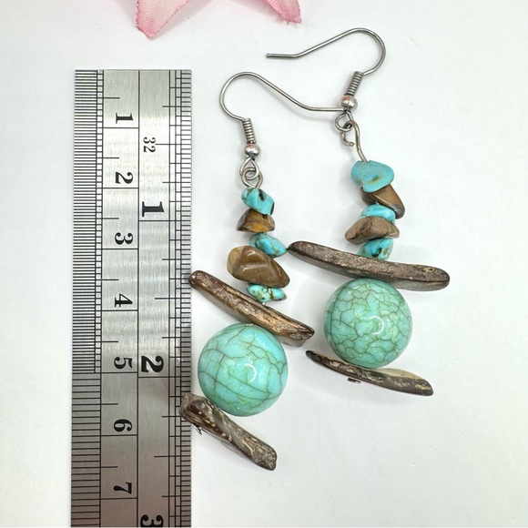 Boho Faux Turquoise And Tiger’s Eye Chip Coconut Shell Crackle Bead Earrings - Picture 6 of 8